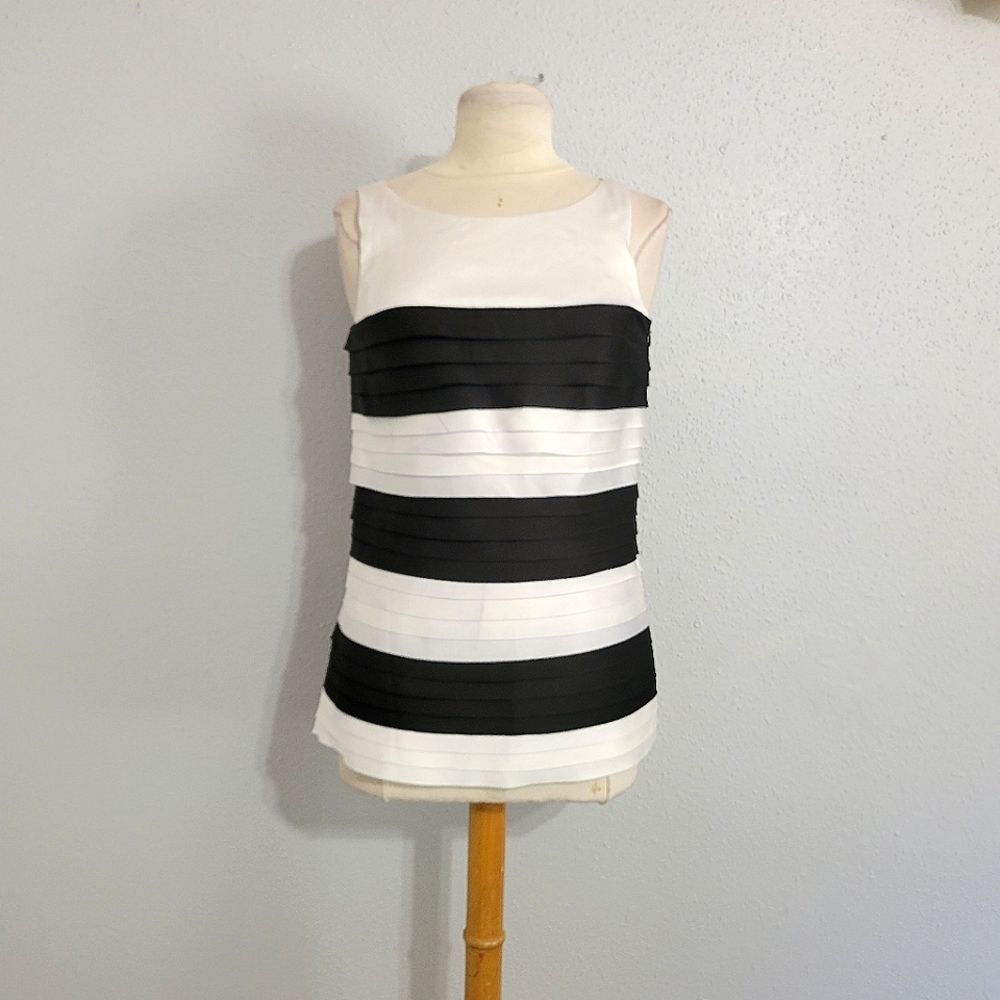 WHBM top
